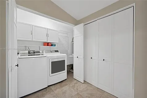 818 NE 3rd Street Hallandale Beach FL 33009
