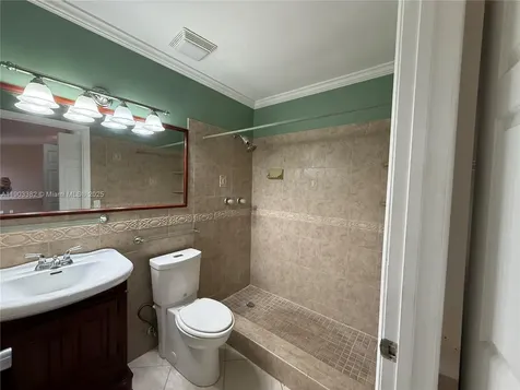 2901 San Remo Circle Homestead FL 33035