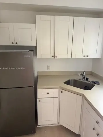 1027 Euclid Avenue Miami Beach FL 33139