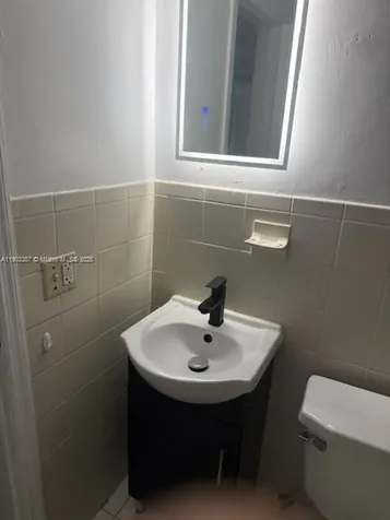 1027 Euclid Avenue Miami Beach FL 33139