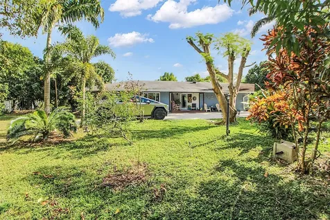 37225 SW 214th Avenue Homestead FL 33034