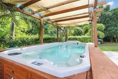 37225 SW 214th Avenue Homestead FL 33034