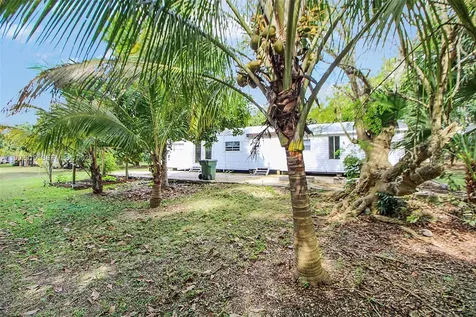 37225 SW 214th Avenue Homestead FL 33034