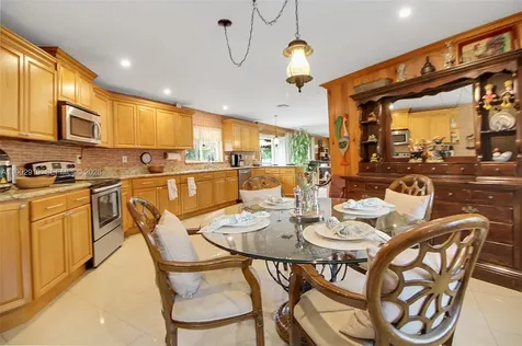 37225 SW 214th Avenue Homestead FL 33034