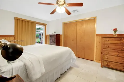 37225 SW 214th Avenue Homestead FL 33034