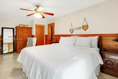37225 SW 214th Avenue Homestead FL 33034