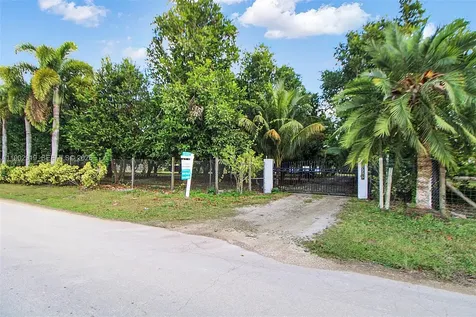 37225 SW 214th Avenue Homestead FL 33034