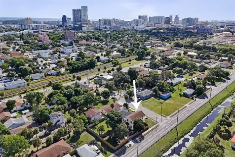 1129 10th Street West Palm Beach FL 33401