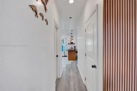 1129 10th Street West Palm Beach FL 33401