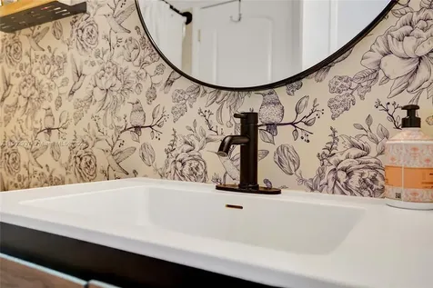 1129 10th Street West Palm Beach FL 33401