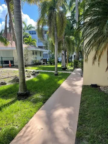1333 E Hallandale Beach Boulevard Hallandale Beach FL 33009