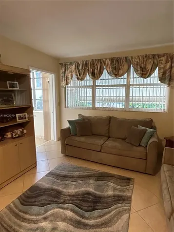 1333 E Hallandale Beach Boulevard Hallandale Beach FL 33009
