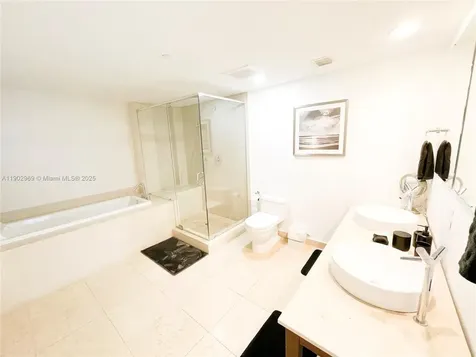 485 Brickell Avenue Miami FL 33131