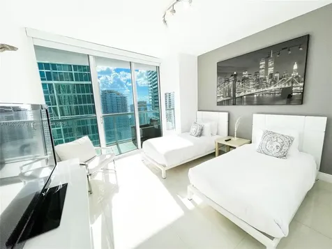 485 Brickell Avenue Miami FL 33131