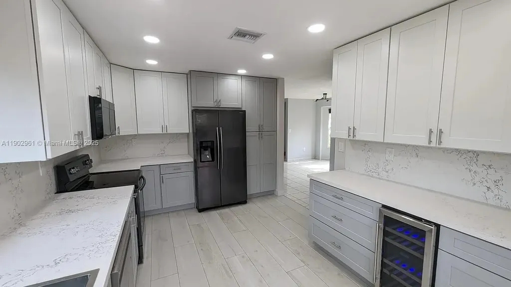 9755 SW 222nd Terrace Cutler Bay FL 33190