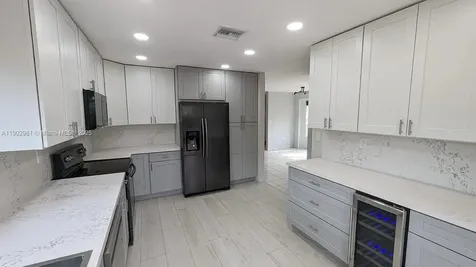 9755 SW 222nd Terrace Cutler Bay FL 33190