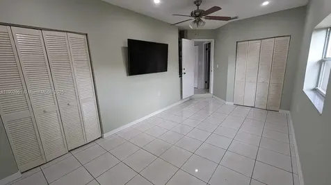 9755 SW 222nd Terrace Cutler Bay FL 33190