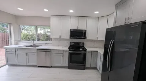 9755 SW 222nd Terrace Cutler Bay FL 33190