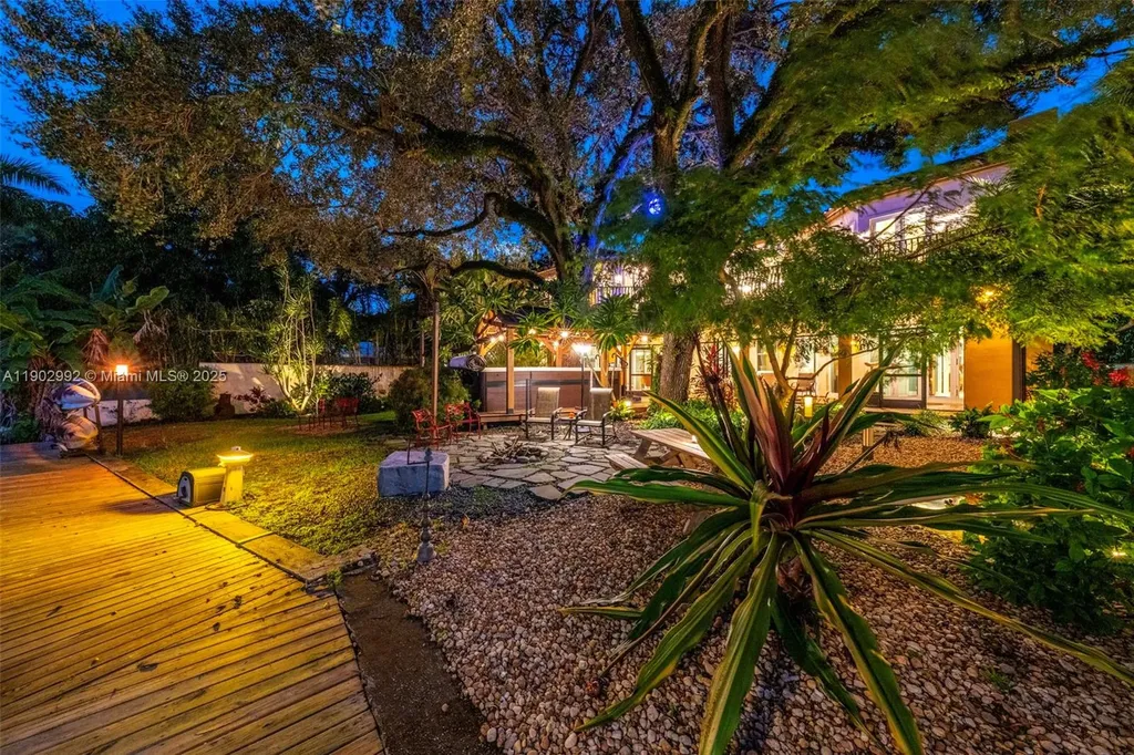 1115 SW 5th Place Fort Lauderdale FL 33312