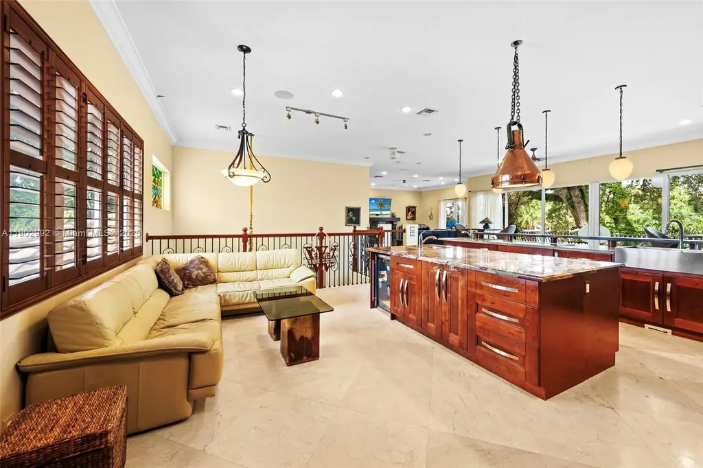 1115 SW 5th Place Fort Lauderdale FL 33312