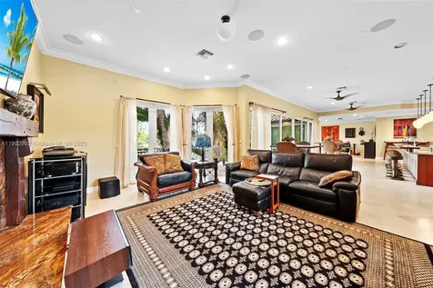 1115 SW 5th Place Fort Lauderdale FL 33312