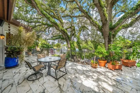 1115 SW 5th Place Fort Lauderdale FL 33312