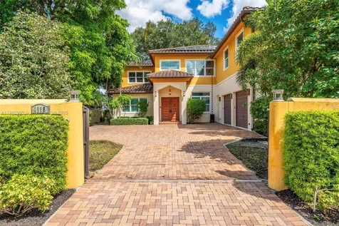 1115 SW 5th Place Fort Lauderdale FL 33312