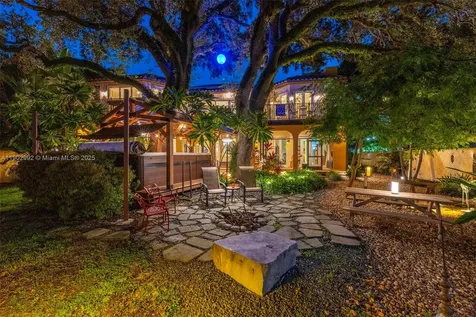 1115 SW 5th Place Fort Lauderdale FL 33312