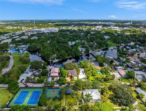 1115 SW 5th Place Fort Lauderdale FL 33312