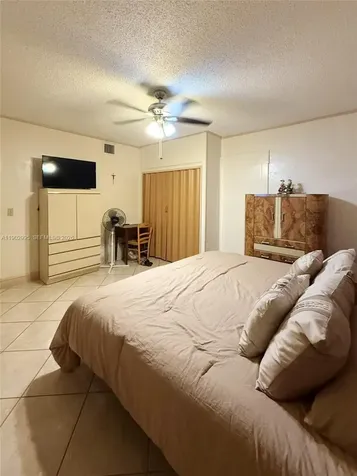 1835 SW 10th Street Miami FL 33135