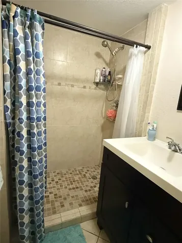 1835 SW 10th Street Miami FL 33135