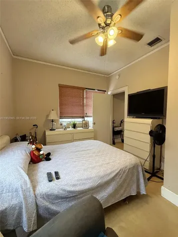 1835 SW 10th Street Miami FL 33135