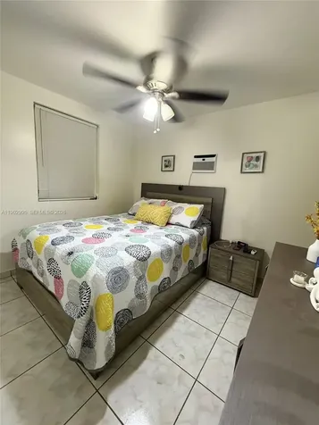 1835 SW 10th Street Miami FL 33135
