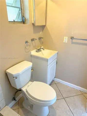1835 SW 10th Street Miami FL 33135