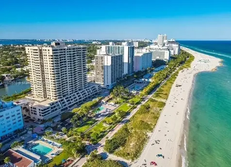 2555 Collins Avenue Miami Beach FL 33140