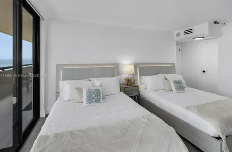 2555 Collins Avenue Miami Beach FL 33140