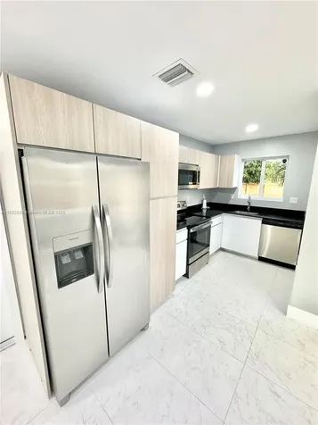 926 - 932 NW 2nd Street Fort Lauderdale FL 33311