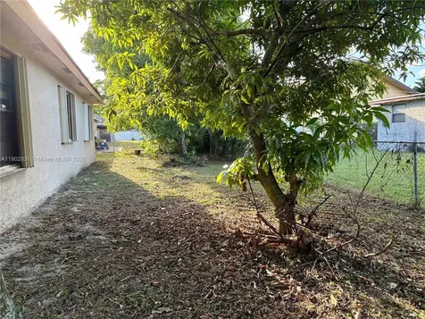 4801 NW 19th Street Lauderhill FL 33313