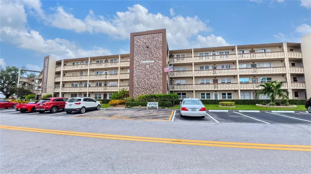 4025 Farnham O Deerfield Beach FL 33442