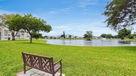 4025 Farnham O Deerfield Beach FL 33442