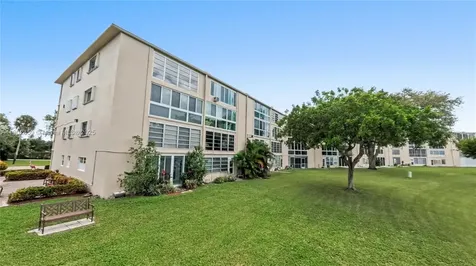 4025 Farnham O Deerfield Beach FL 33442