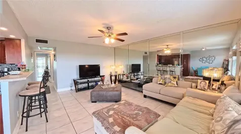 4025 Farnham O Deerfield Beach FL 33442