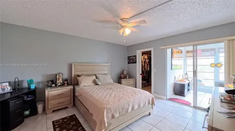 4025 Farnham O Deerfield Beach FL 33442