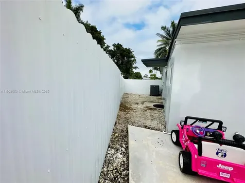 12000 SW 186th Street Miami FL 33177