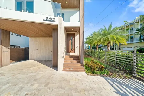 5601 N Ocean Drive Hollywood FL 33019