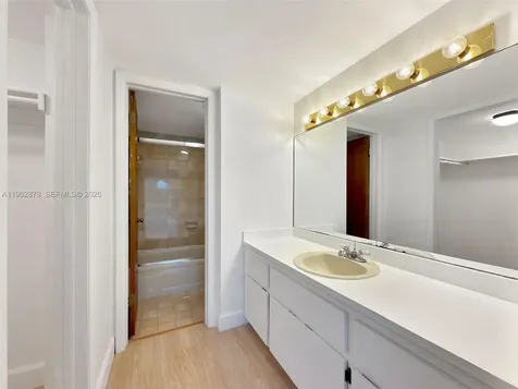 5201 Orduna Drive Coral Gables FL 33146