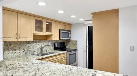 5201 Orduna Drive Coral Gables FL 33146