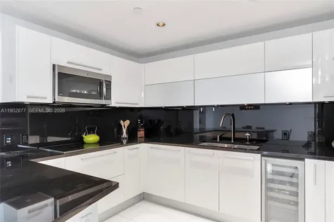 17121 Collins Avenue Sunny Isles Beach FL 33160