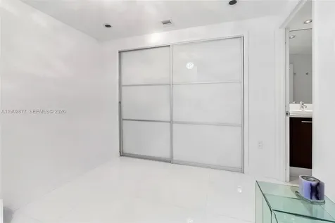 17121 Collins Avenue Sunny Isles Beach FL 33160