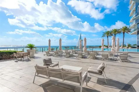 17121 Collins Avenue Sunny Isles Beach FL 33160